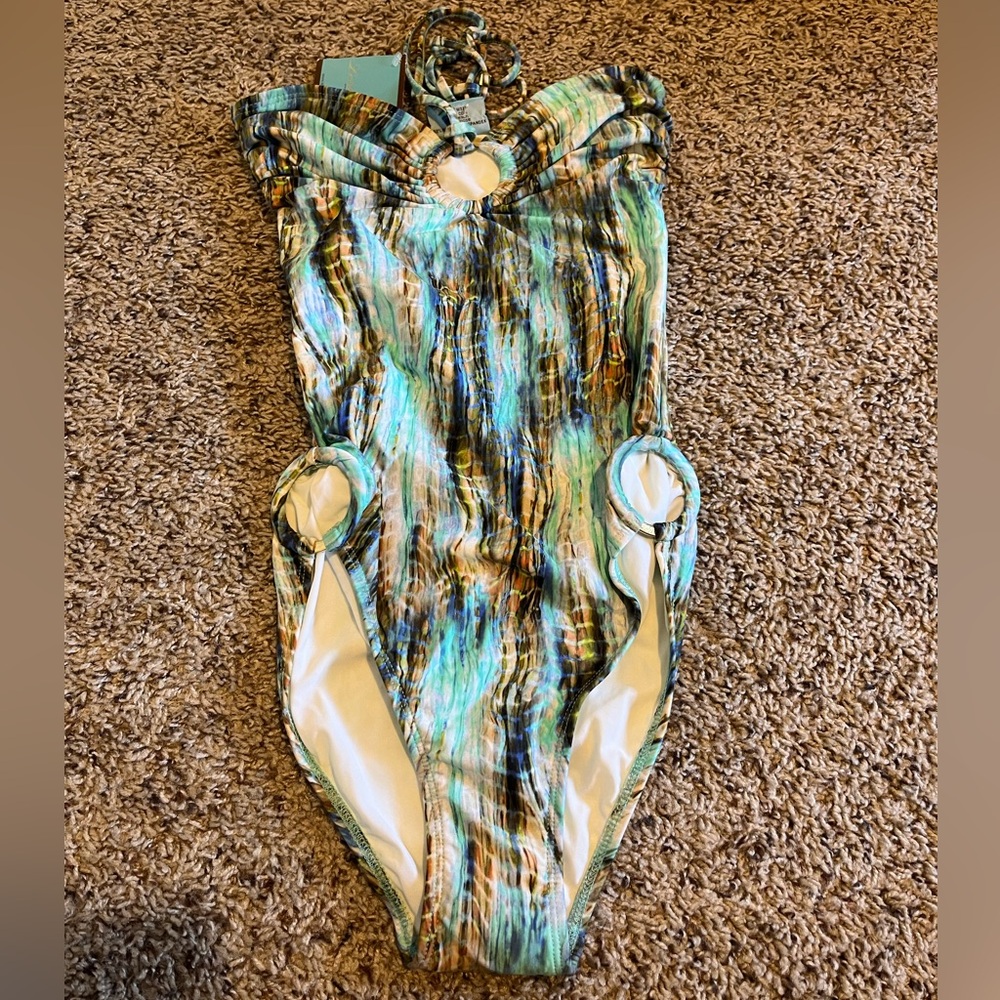 Letarte Women’s Swimsuit. Size M. New with tags
